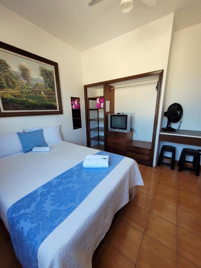 Casa Da Edna Bed and Breakfast Guarujá Exteriör bild